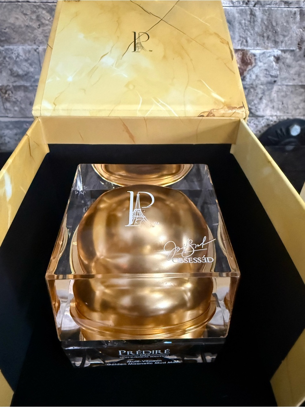 ✨Prédiré Paris Multi-Vitamin Golden Magnetic Mud Mask - Brand New Factory Sealed - Picture 11 of 12